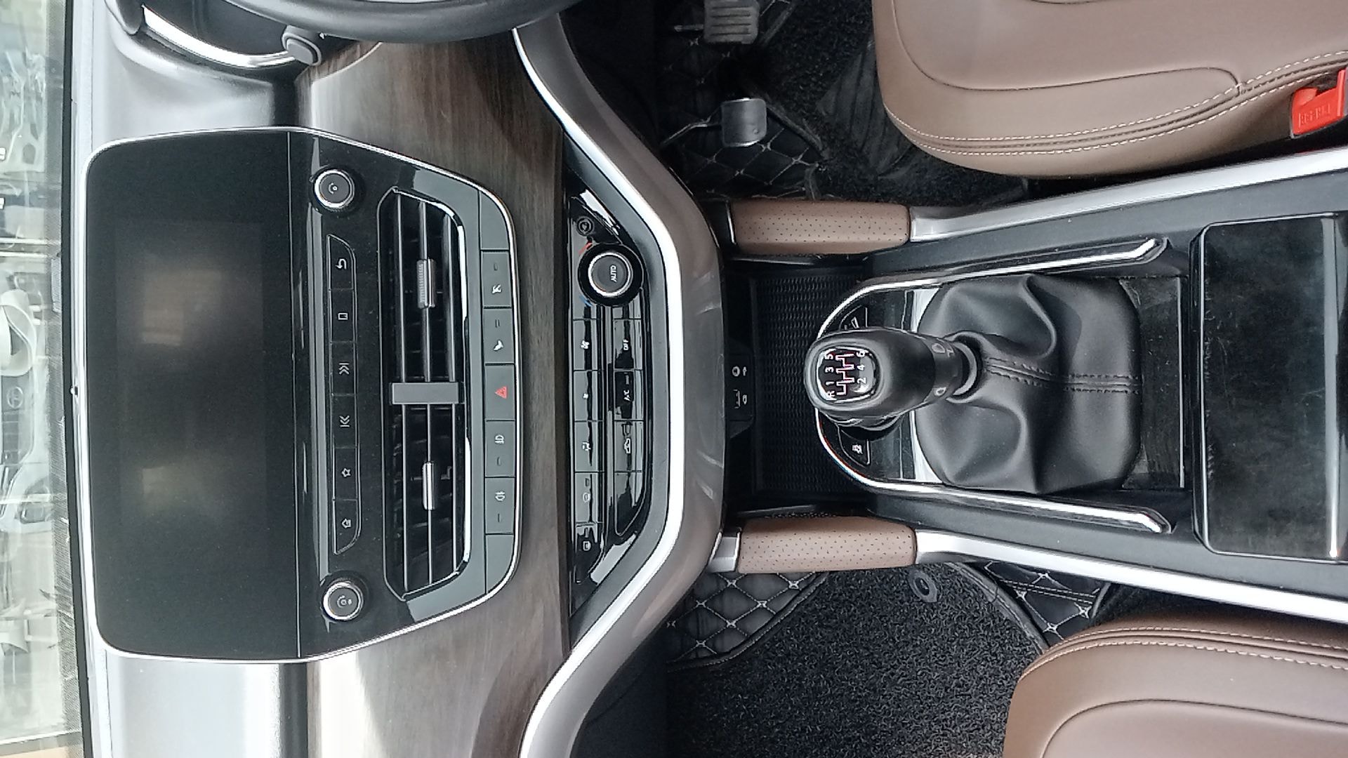 Harrier image 16 Harrier image 16