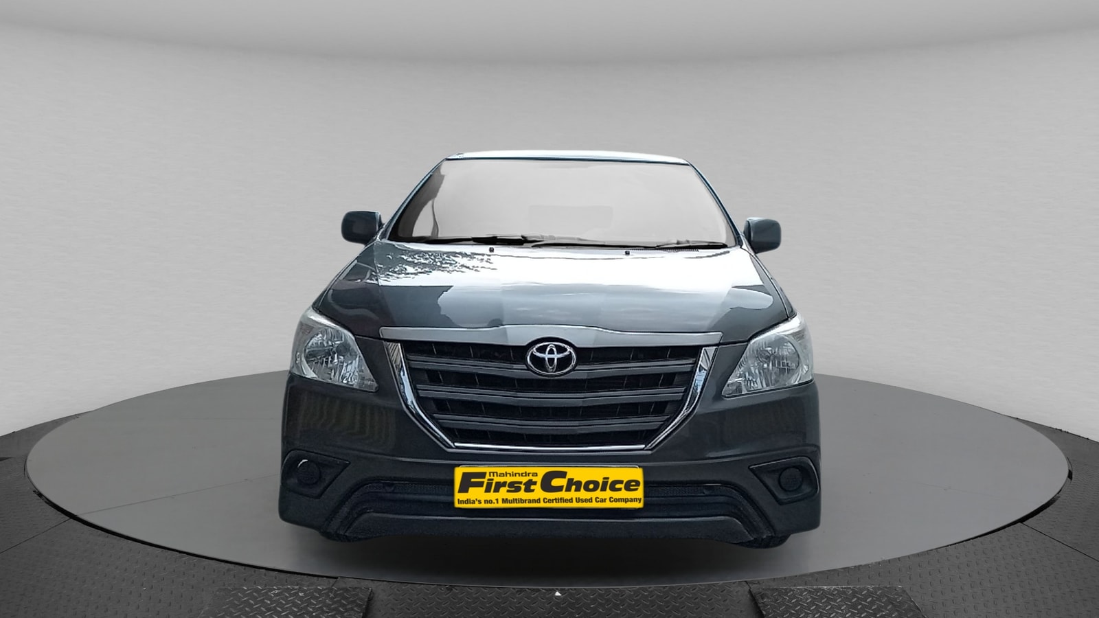 Innova image 10 Innova image 10