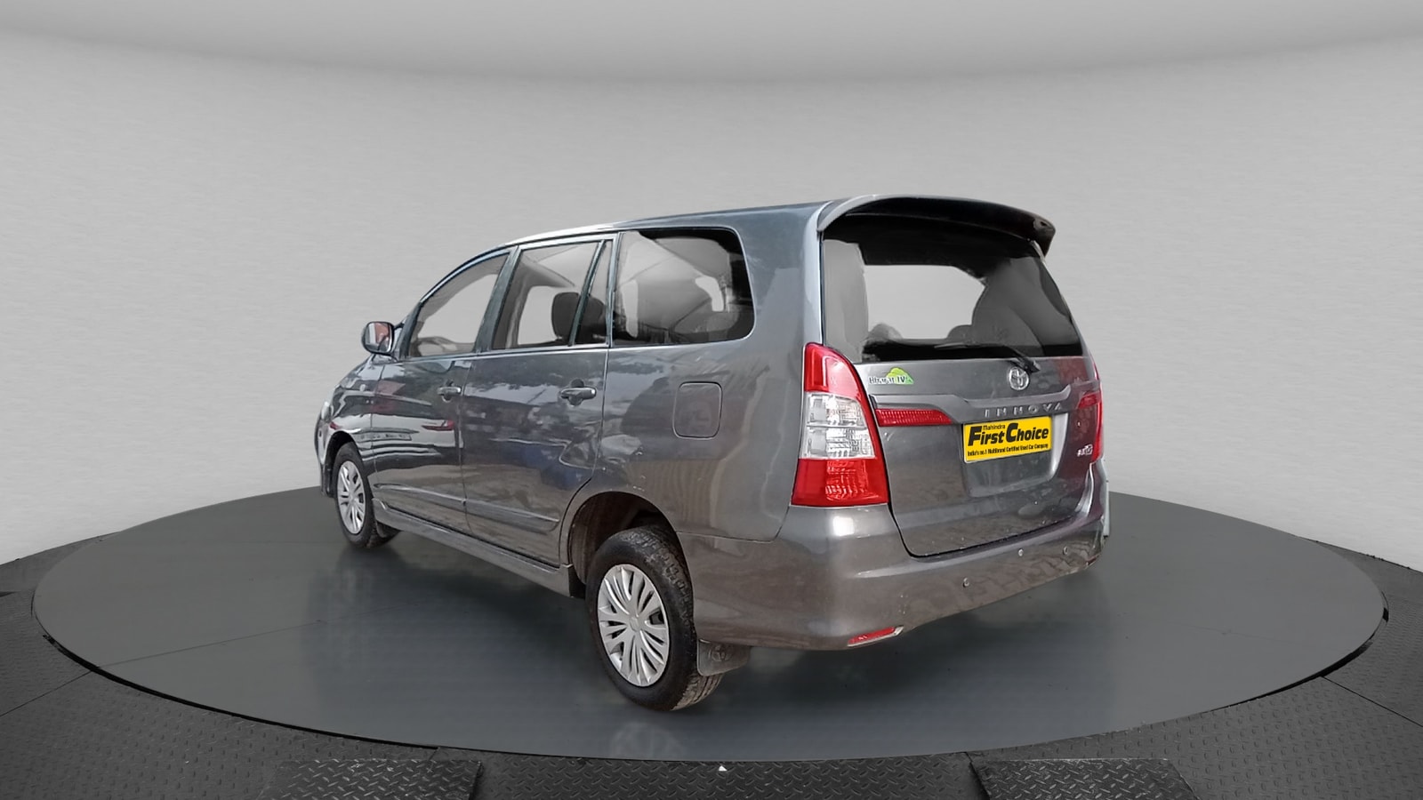 Innova image 3 Innova image 3