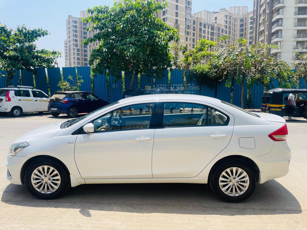 Ciaz image 2 Ciaz image 2