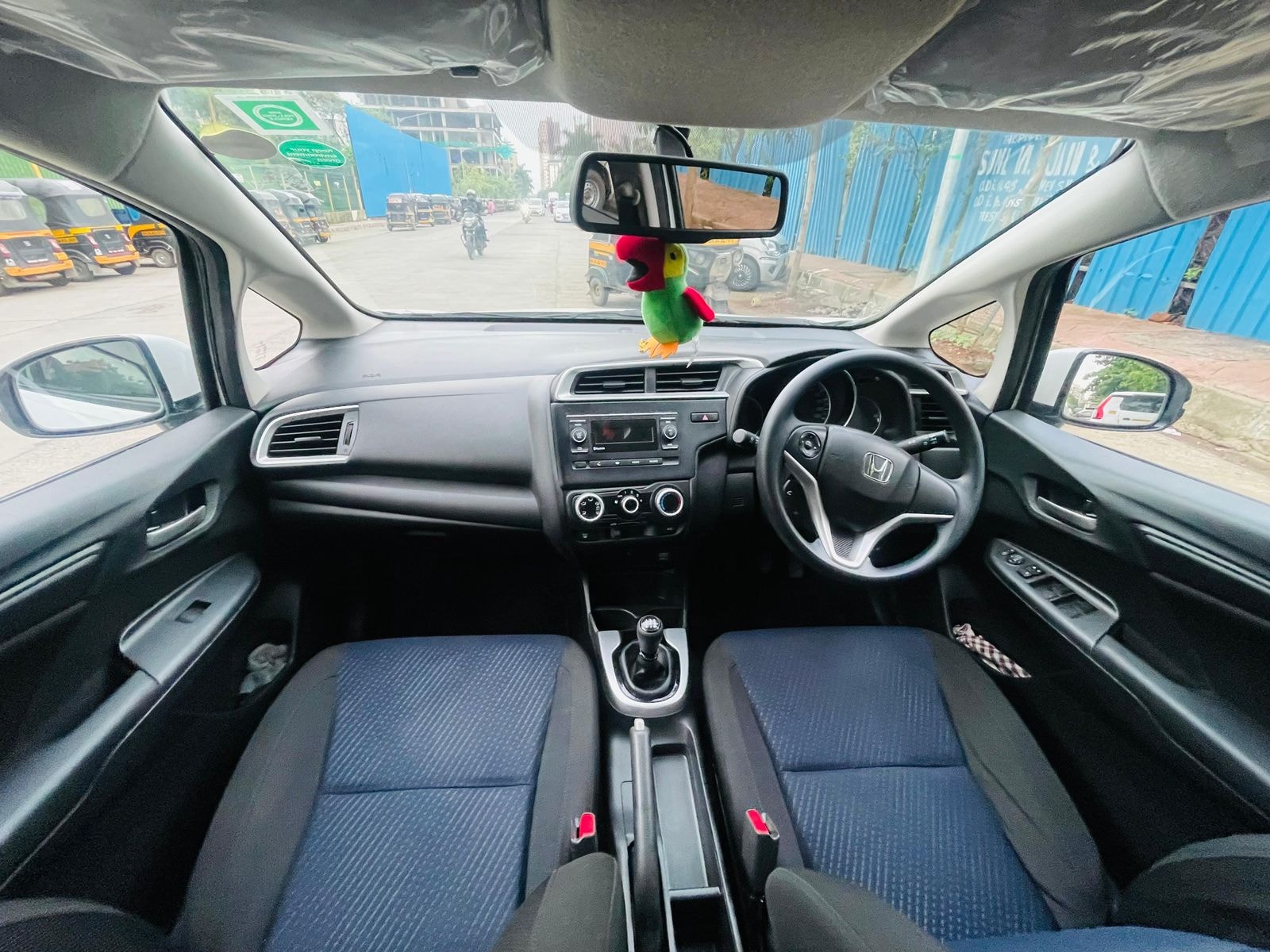 WR-V image 6 WR-V image 6