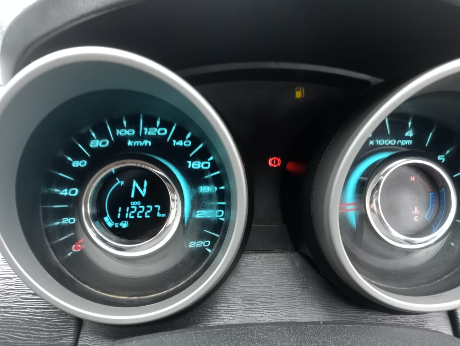 XUV500 image 11 XUV500 image 11