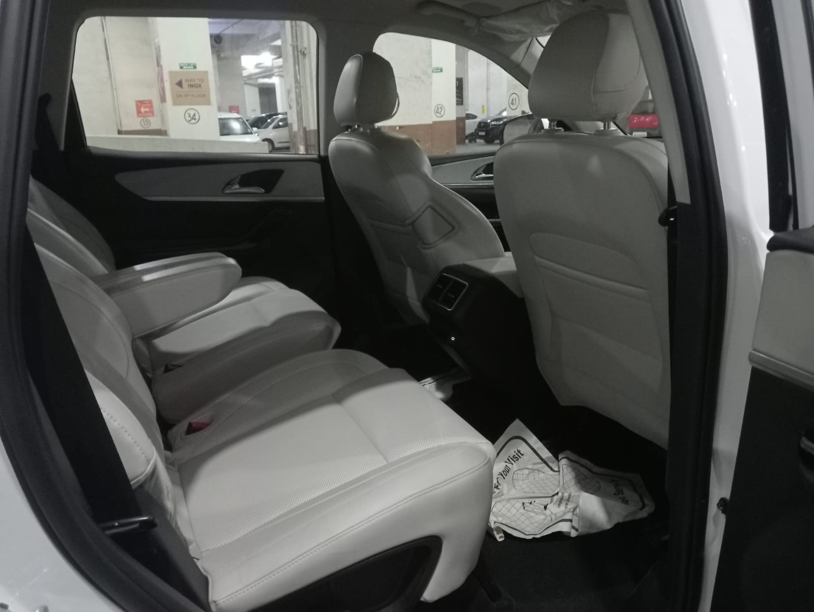 Used 2024 Mahindra XUV700 Used 2024 Mahindra XUV700