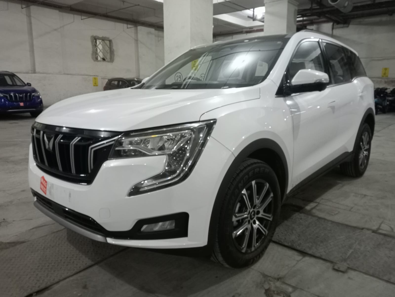 Used 2024 Mahindra XUV700 Used 2024 Mahindra XUV700