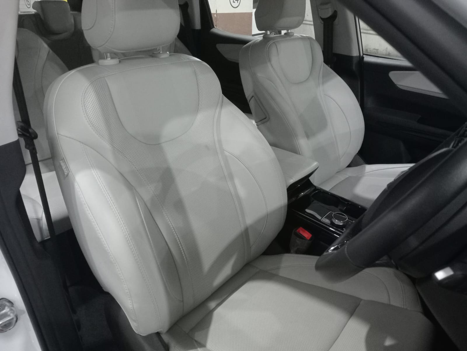 Used 2024 Mahindra XUV700 Used 2024 Mahindra XUV700