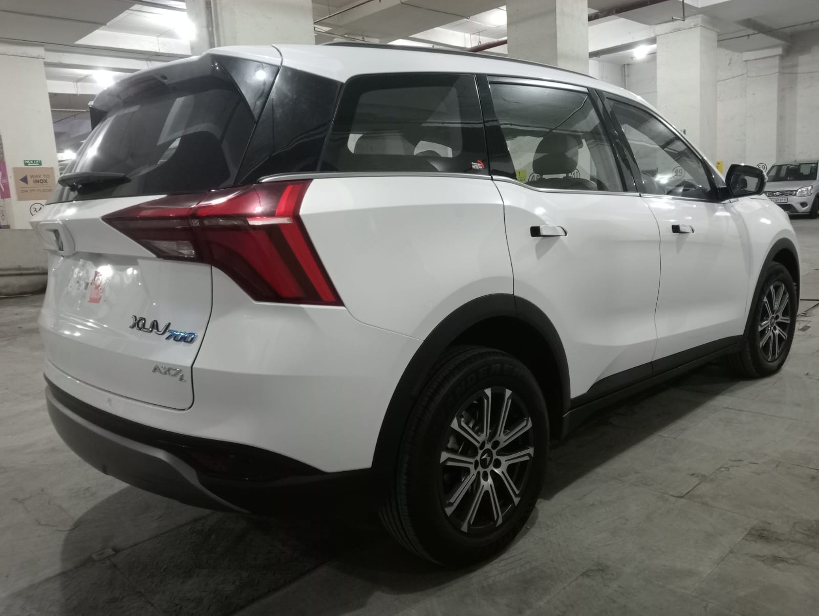 Used 2024 Mahindra XUV700 Used 2024 Mahindra XUV700