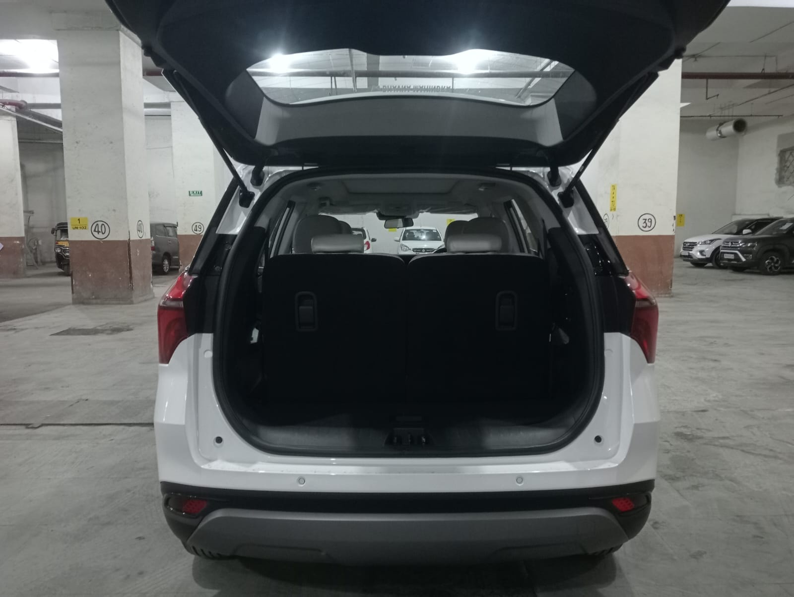 Used 2024 Mahindra XUV700 Used 2024 Mahindra XUV700