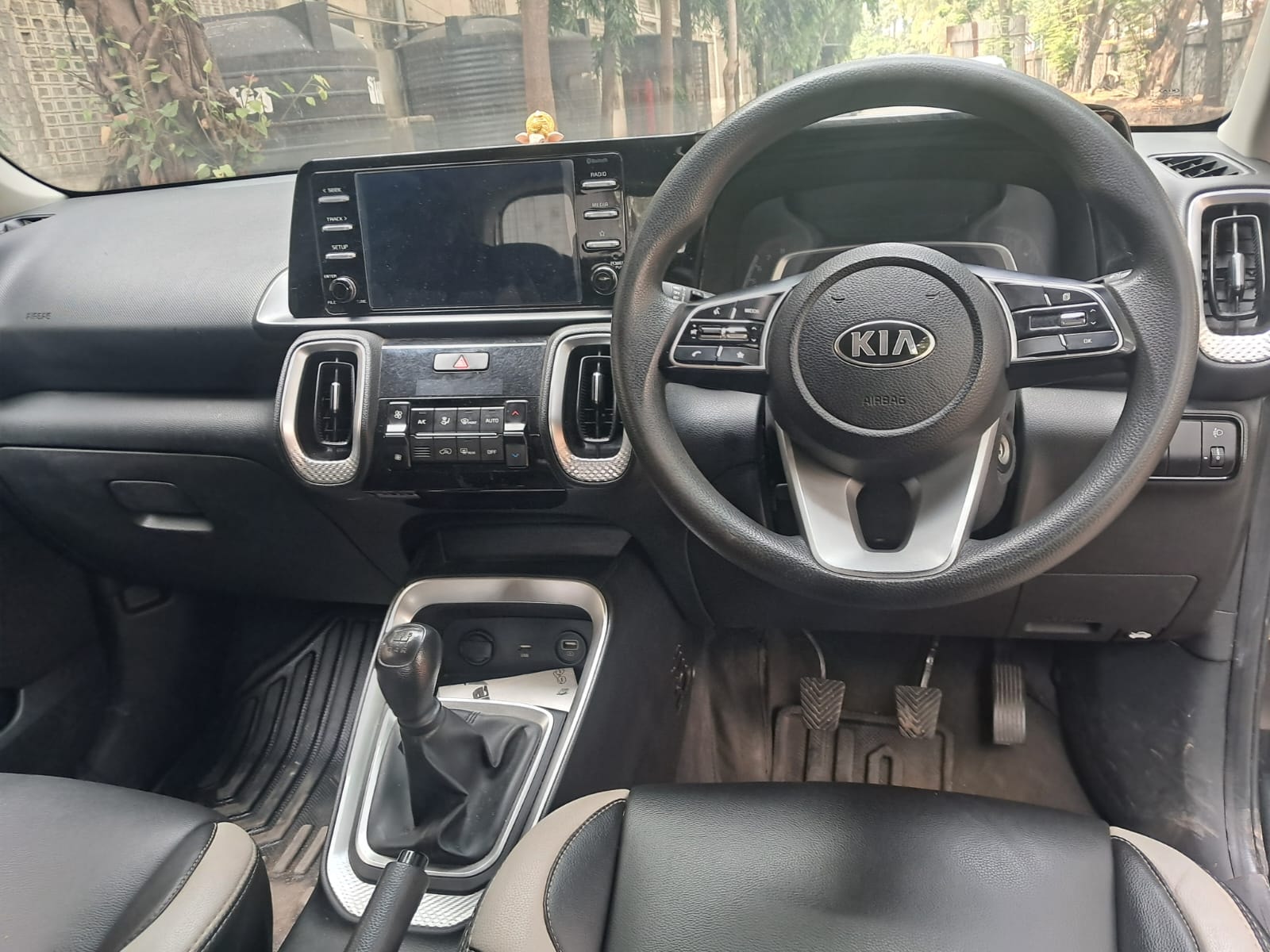 Used 2021 Kia Sonet Used 2021 Kia Sonet