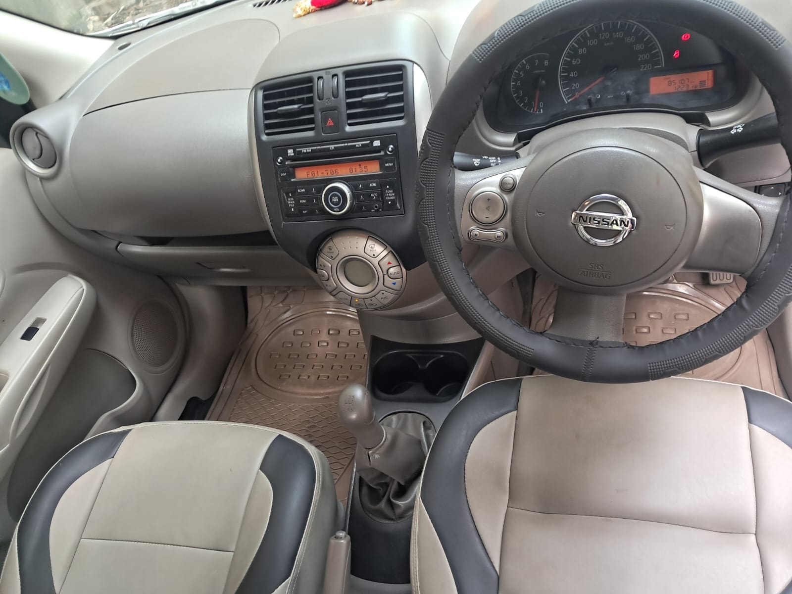 Used 2015 Nissan Sunny Used 2015 Nissan Sunny