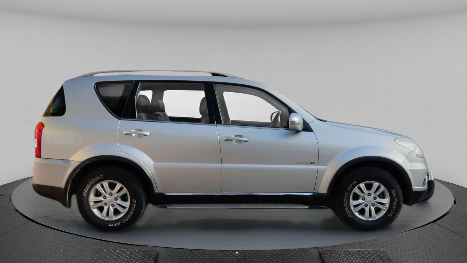 Rexton W image 6 Rexton W image 6