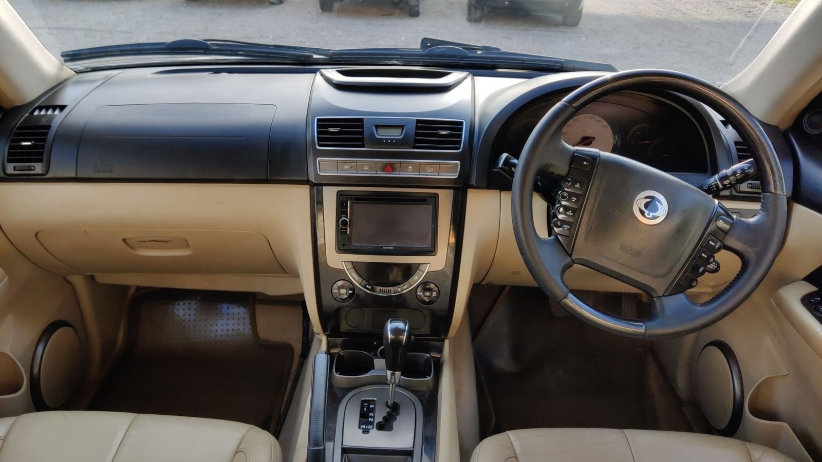 Rexton W image 14 Rexton W image 14