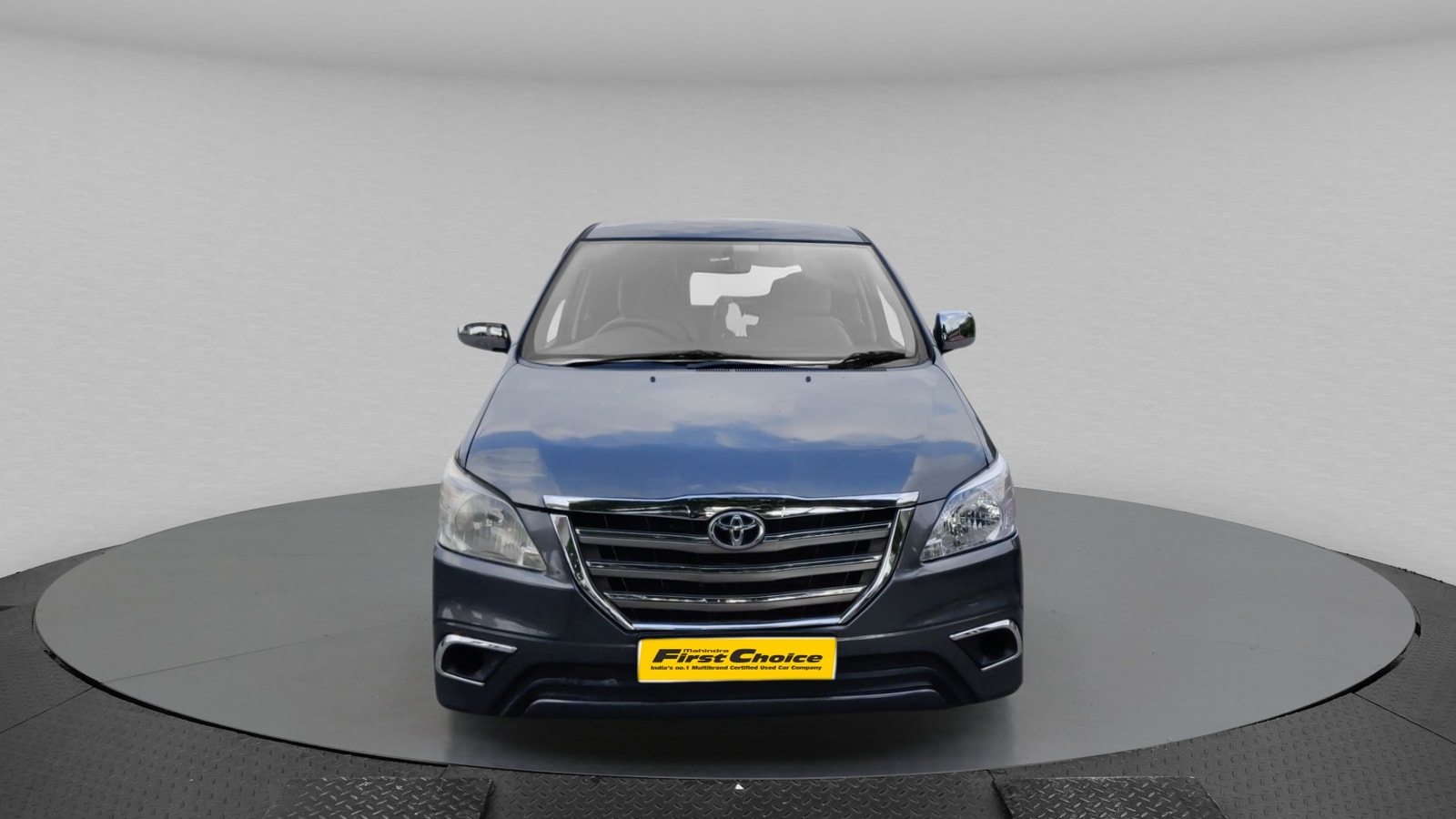 Innova image 8 Innova image 8