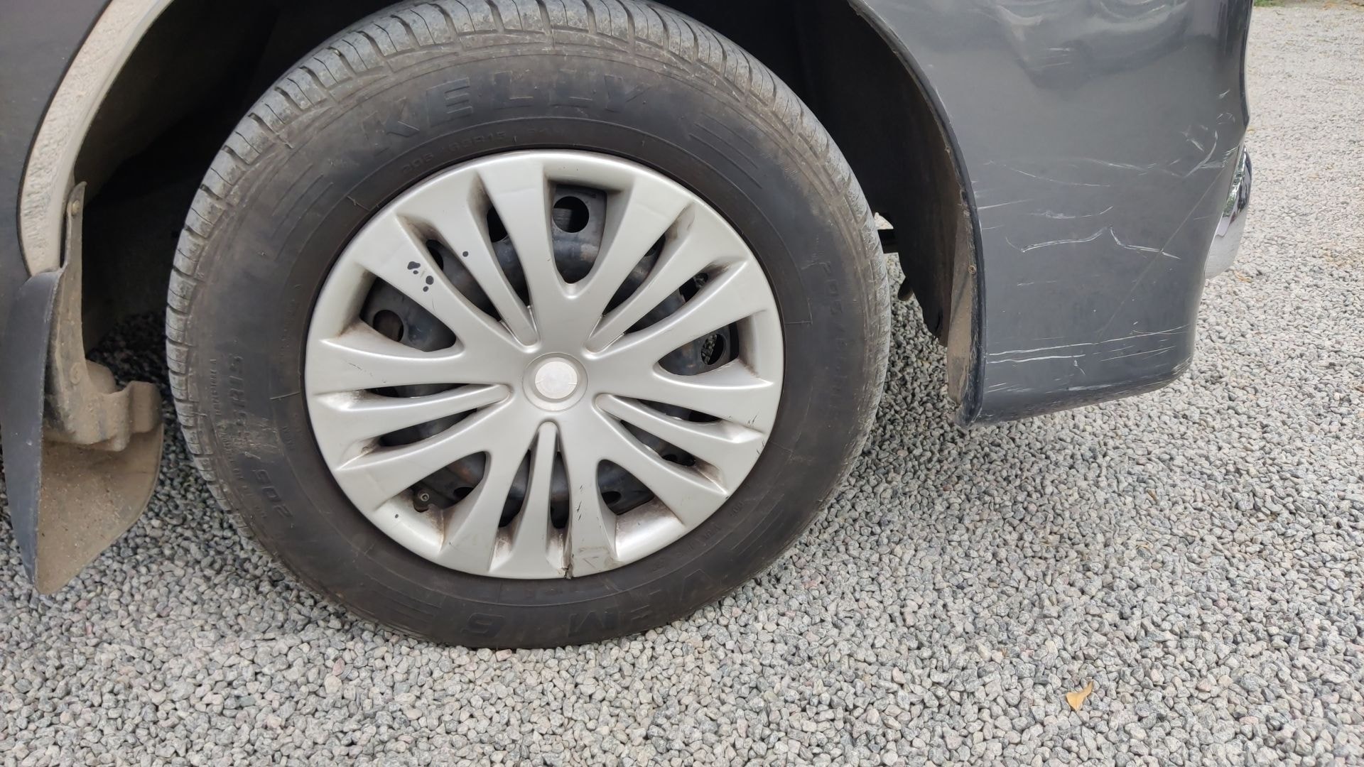 Innova image 9 Innova image 9