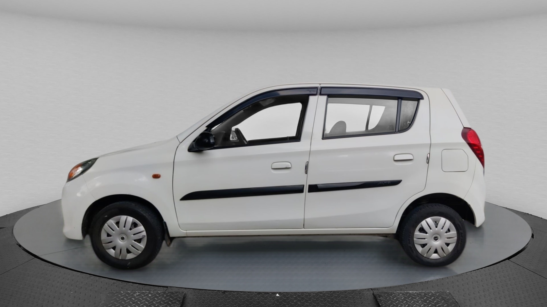 Alto 800 image 2 Alto 800 image 2