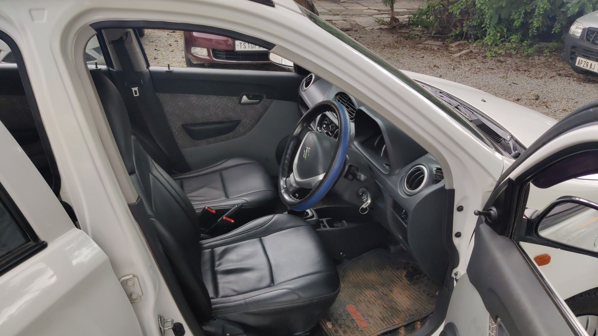 Alto 800 image 19 Alto 800 image 19