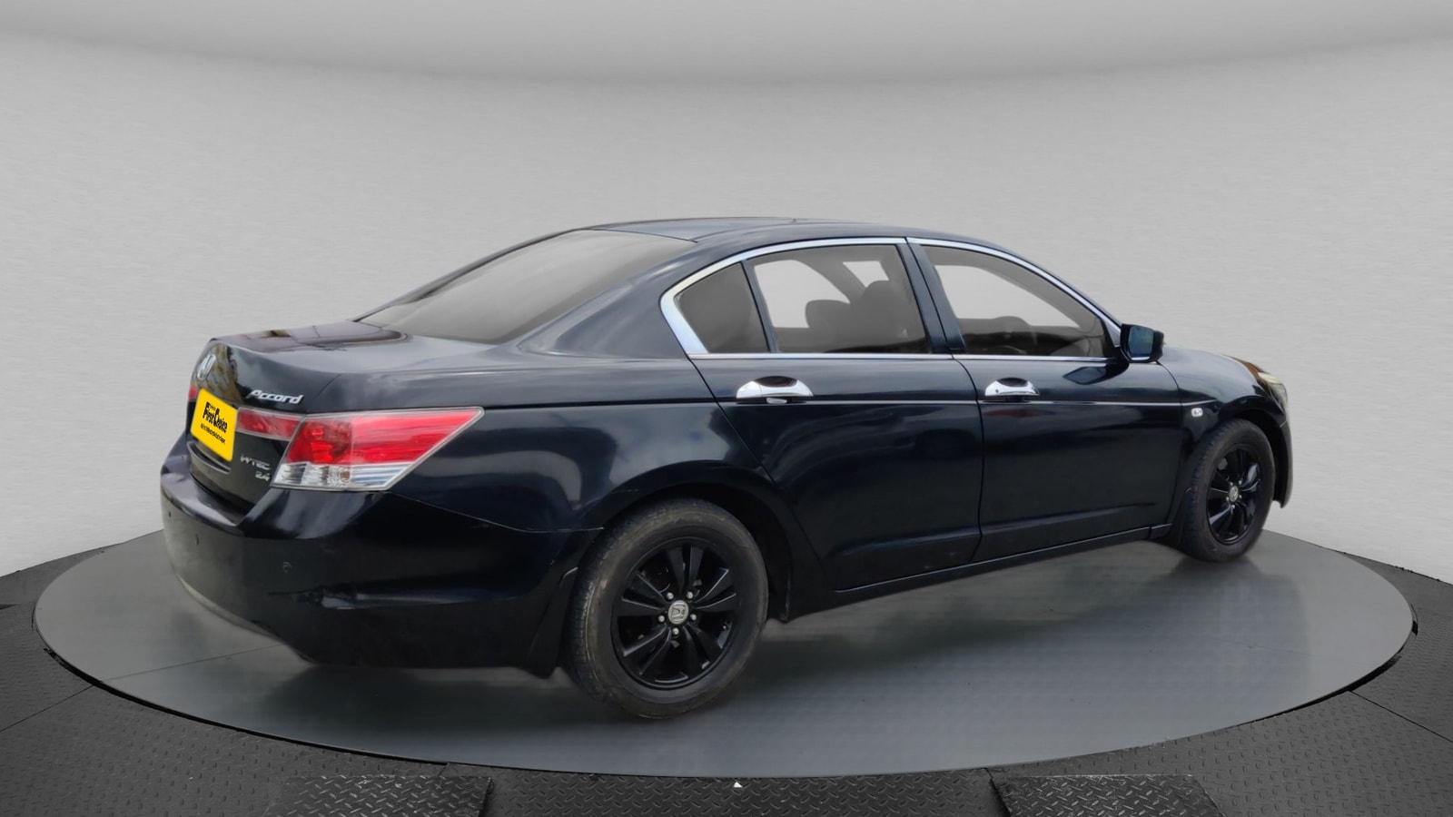 Accord image 6 Accord image 6