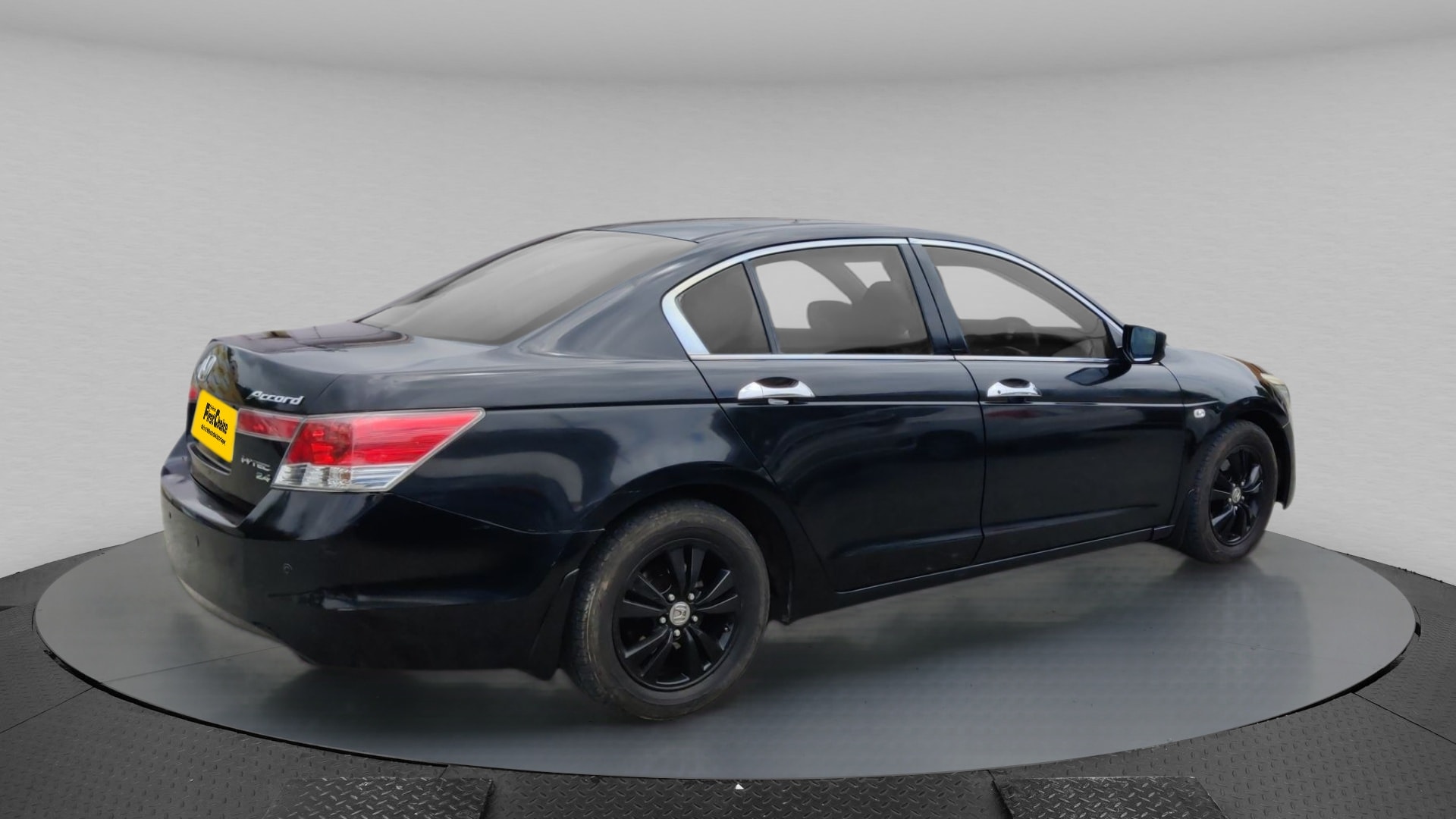 Accord image 6 Accord image 6