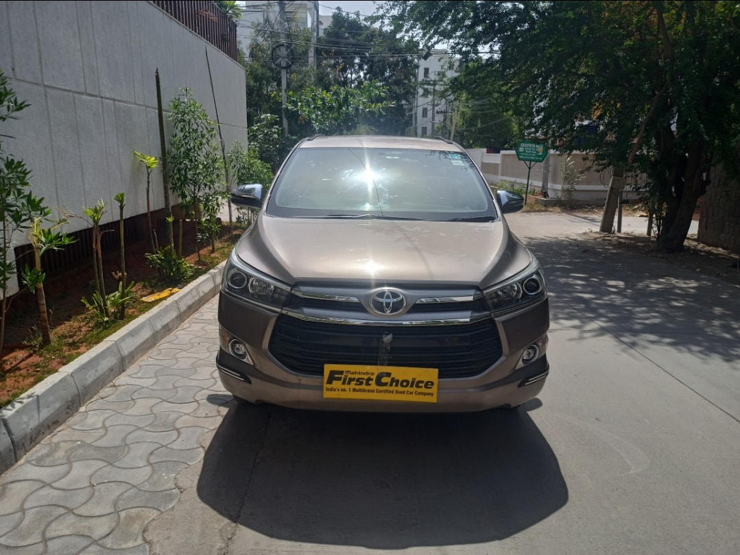 Innova Crysta image 7 Innova Crysta image 7