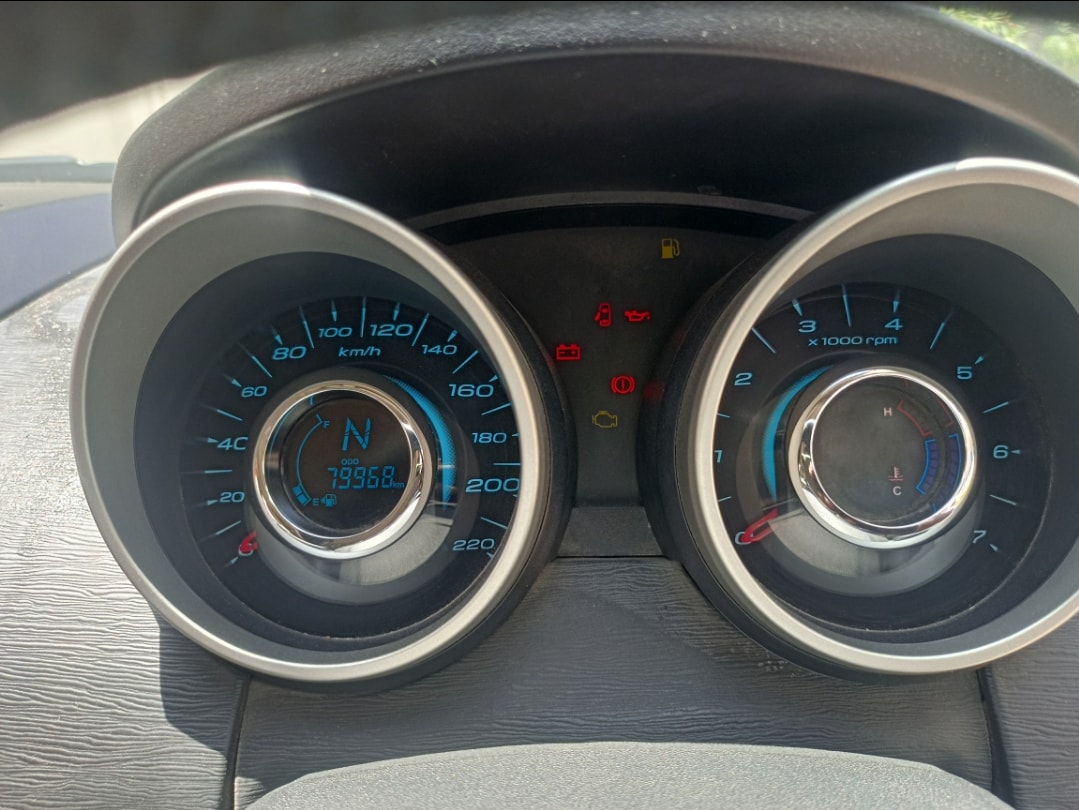 XUV500 image 10 XUV500 image 10