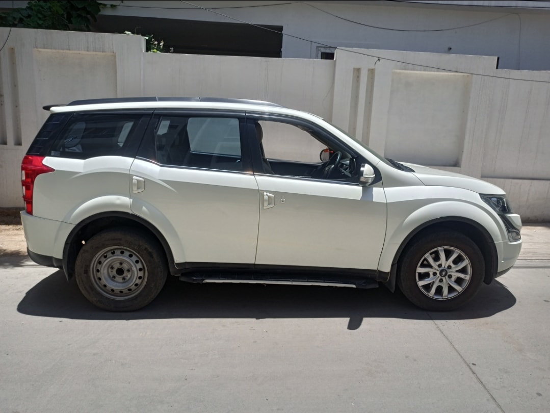 XUV500 image 5 XUV500 image 5