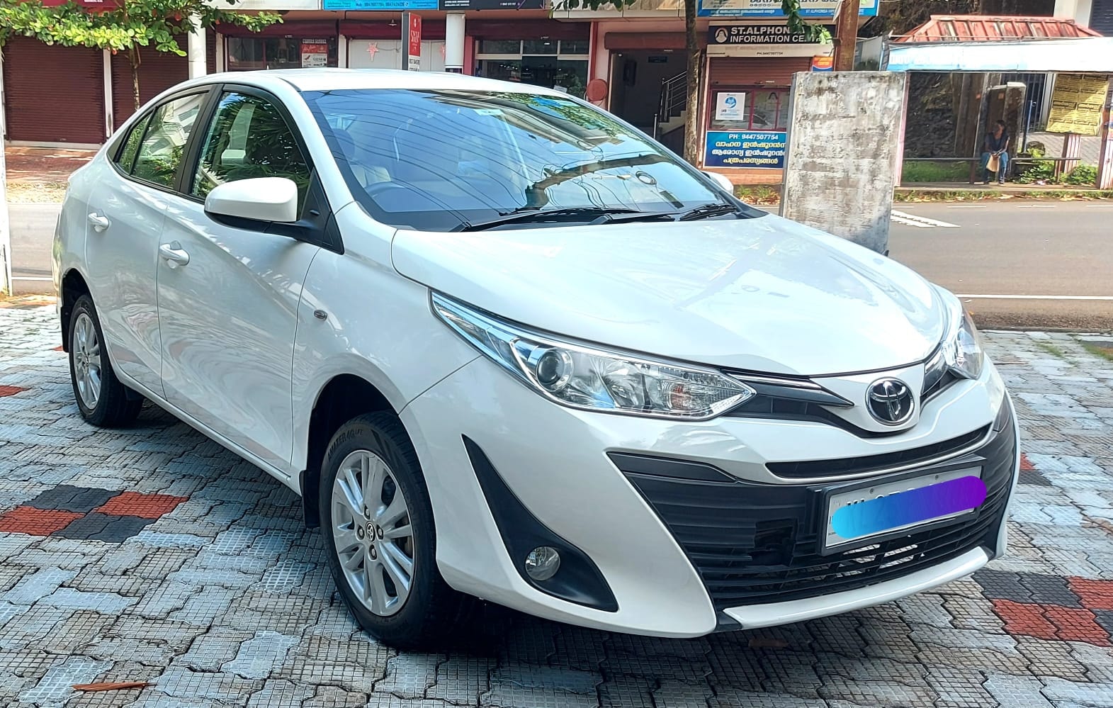 Yaris image 1 Yaris image 1