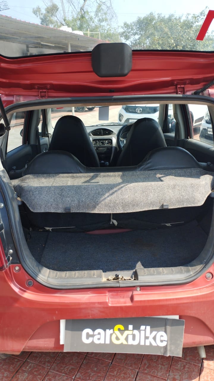 Alto 800 image 10 Alto 800 image 10