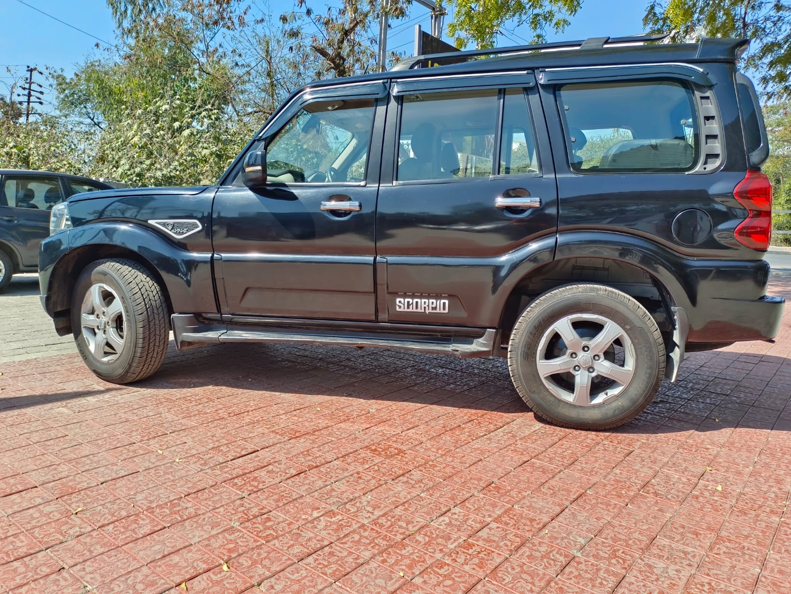 Scorpio image 2 Scorpio image 2