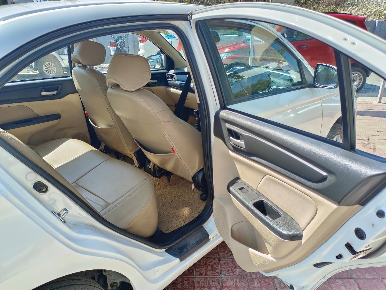 Amaze image 7 Amaze image 7