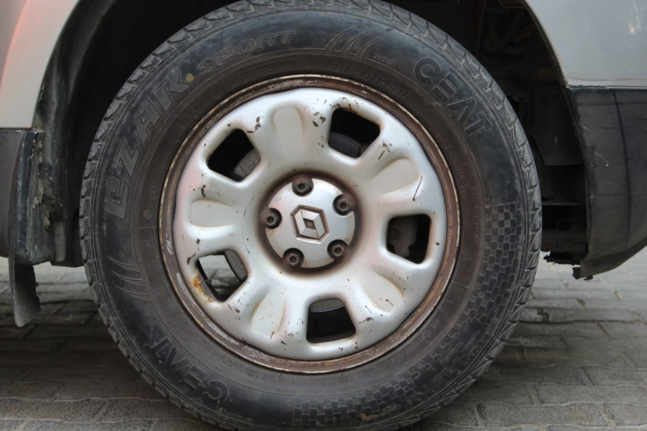 Duster image 9 Duster image 9