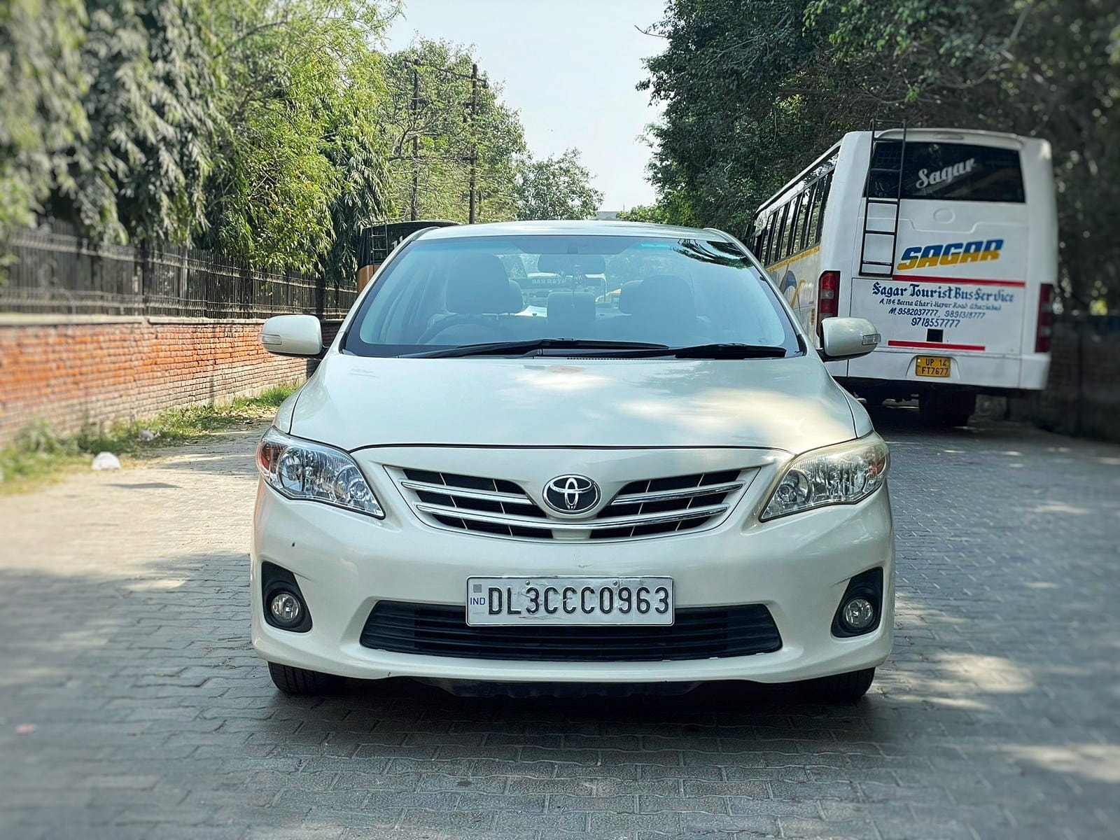 Corolla Altis image 8 Corolla Altis image 8