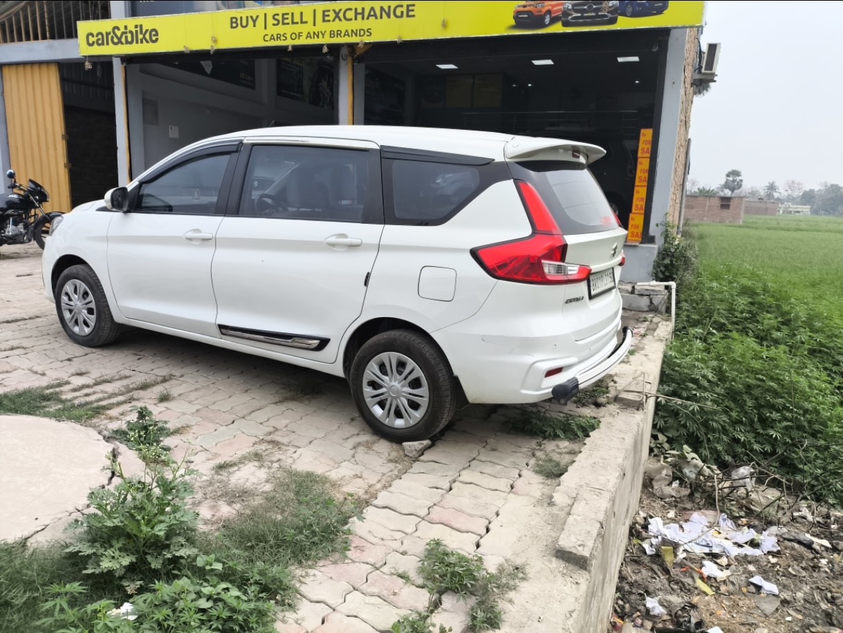 Ertiga image 3 Ertiga image 3