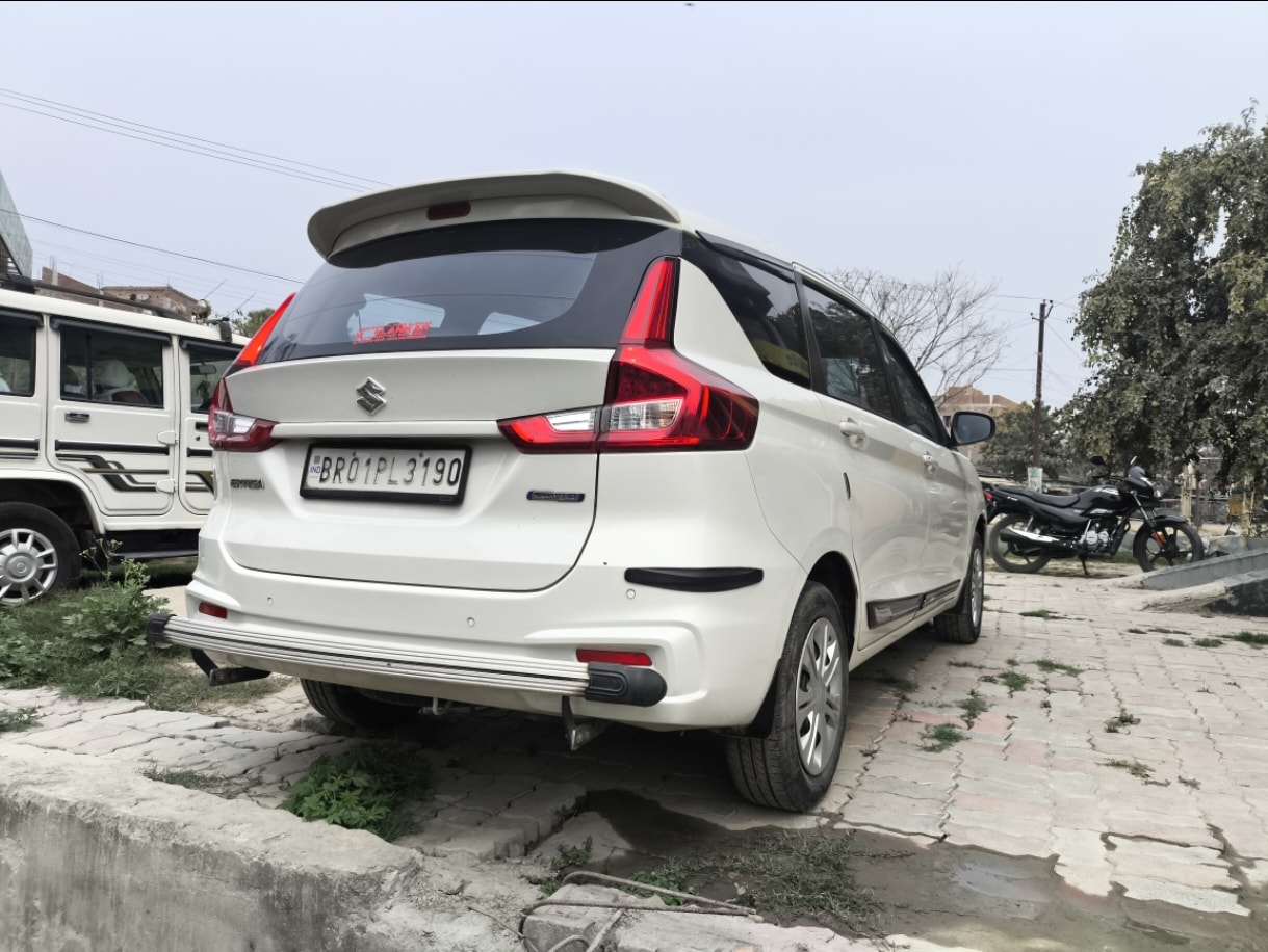 Ertiga image 5 Ertiga image 5