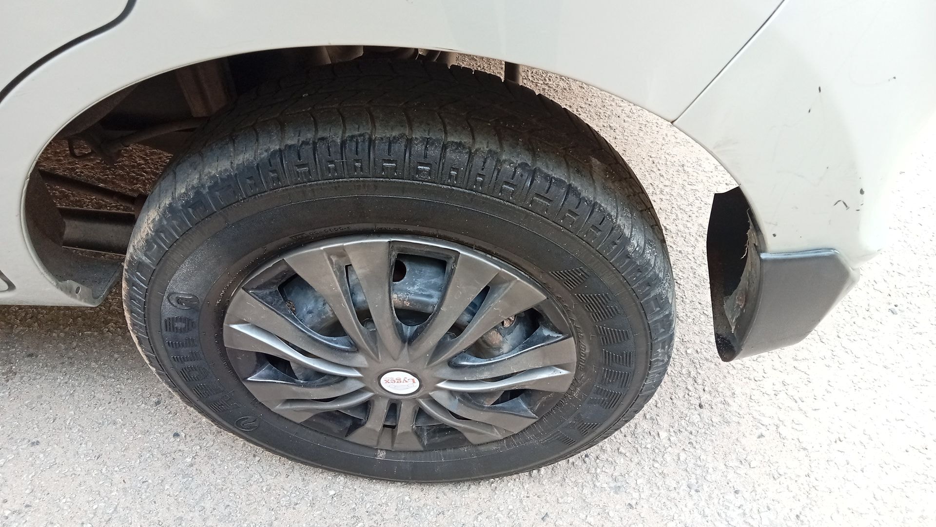 Alto 800 image 5 Alto 800 image 5