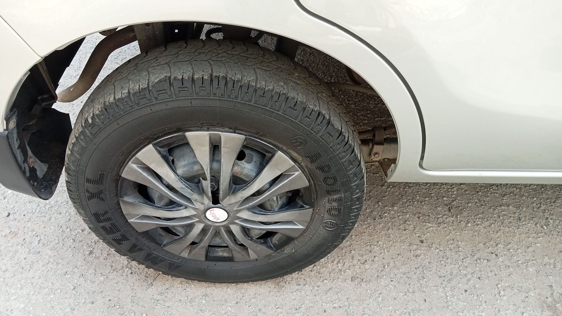 Alto 800 image 13 Alto 800 image 13