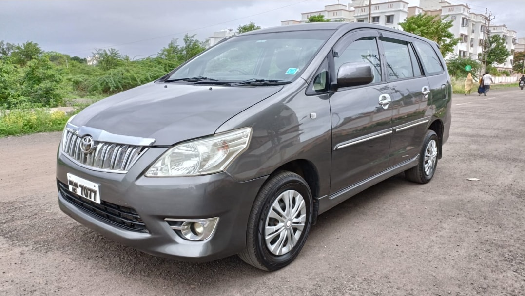 Innova image 2 Innova image 2