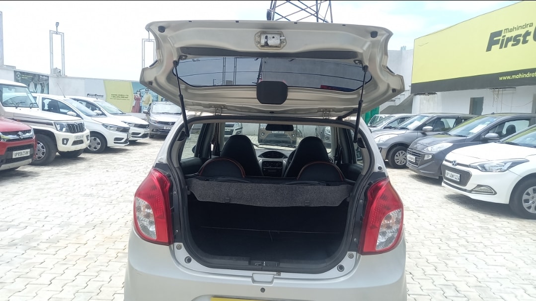 Alto 800 image 10 Alto 800 image 10