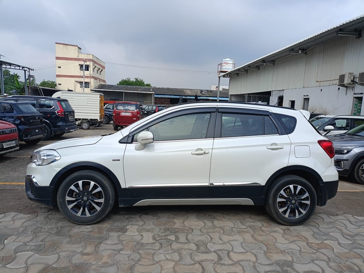 S-Cross image 3 S-Cross image 3