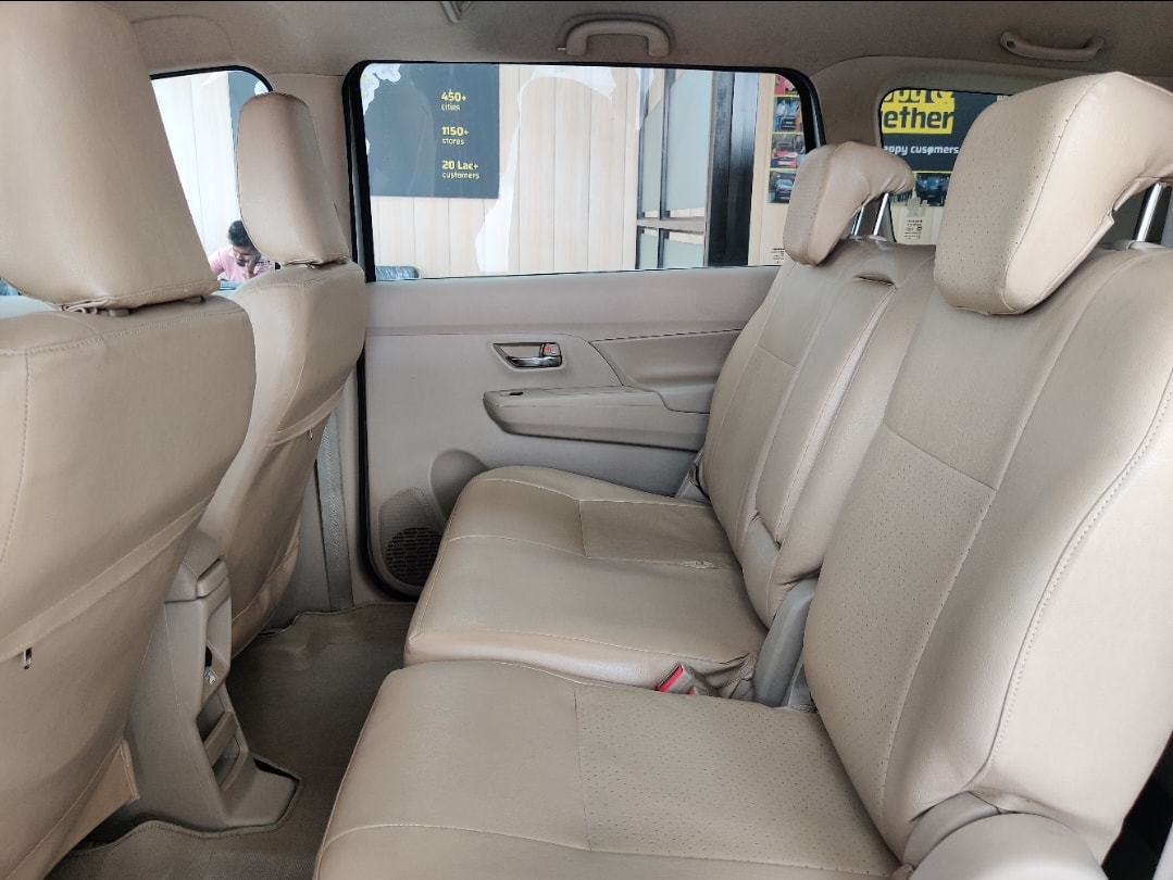 Ertiga image 17 Ertiga image 17