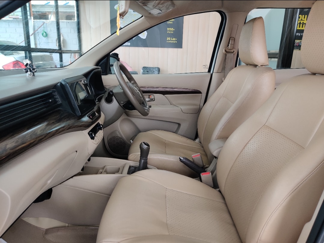 Ertiga image 16 Ertiga image 16