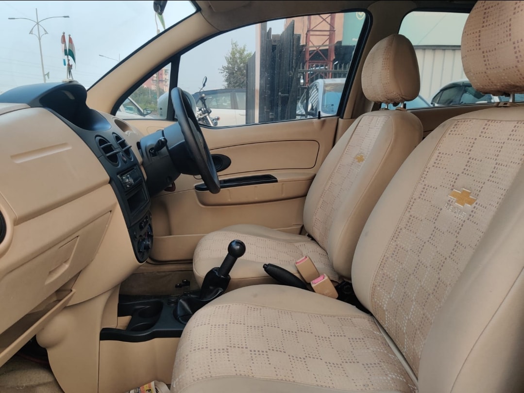 Spark image 13 Spark image 13