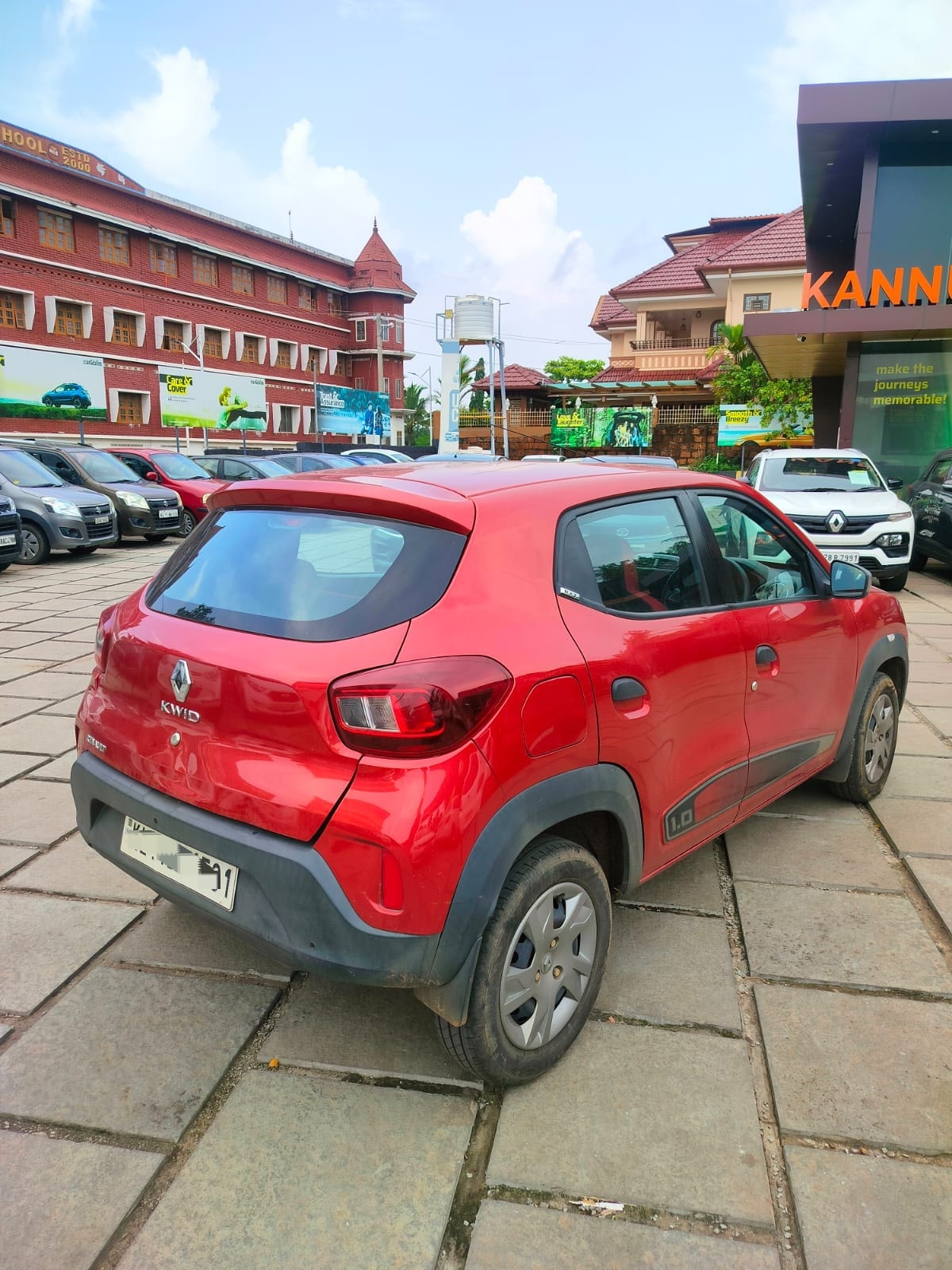 Kwid image 4 Kwid image 4