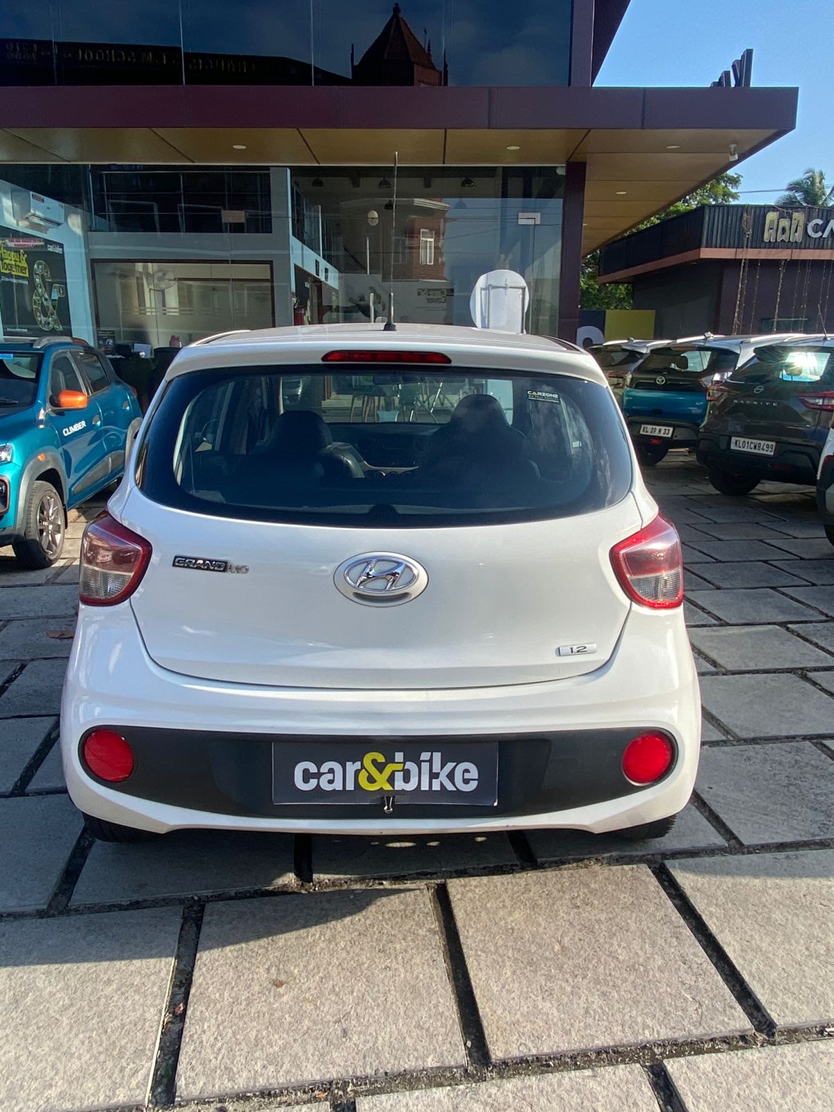 Grand i10 image 4 Grand i10 image 4