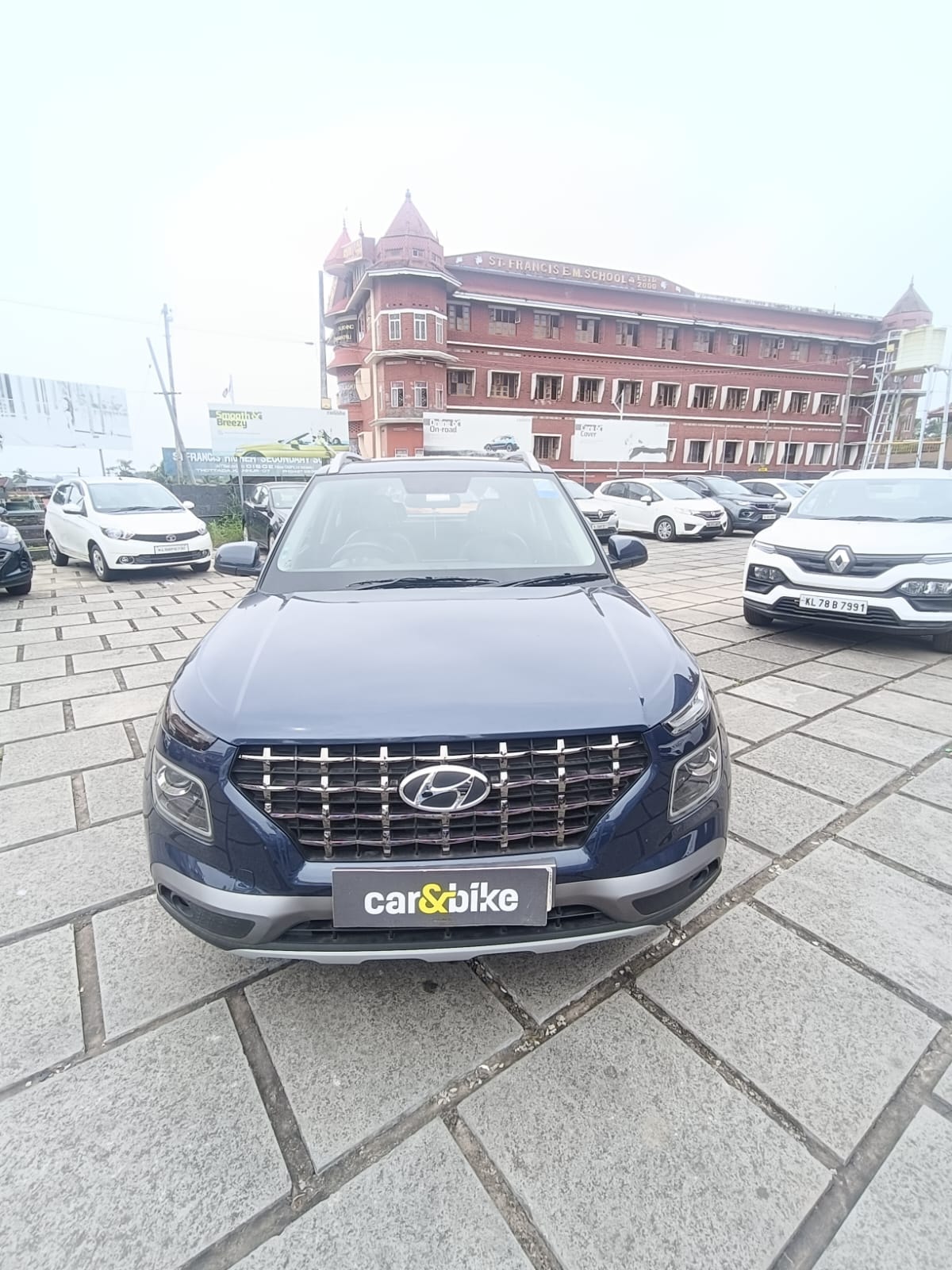 Used 2019 Hyundai Venue Used 2019 Hyundai Venue