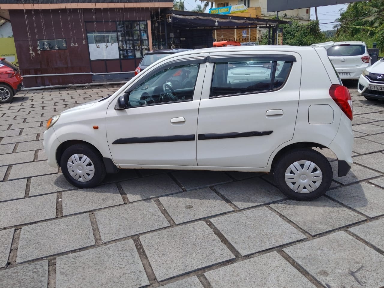 Used 2017 Maruti Suzuki Alto 800 Used 2017 Maruti Suzuki Alto 800