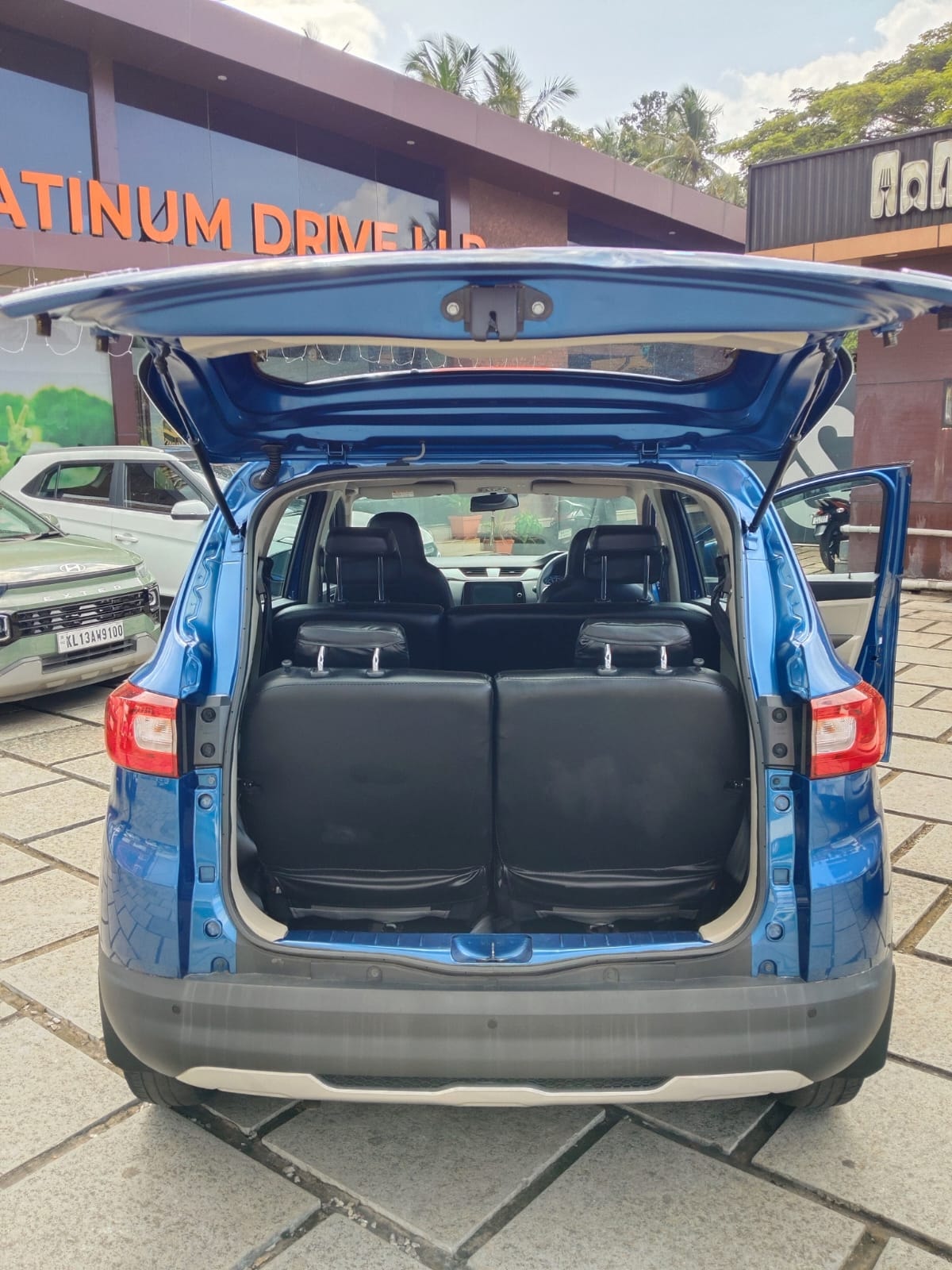 Used 2020 Renault Triber Used 2020 Renault Triber