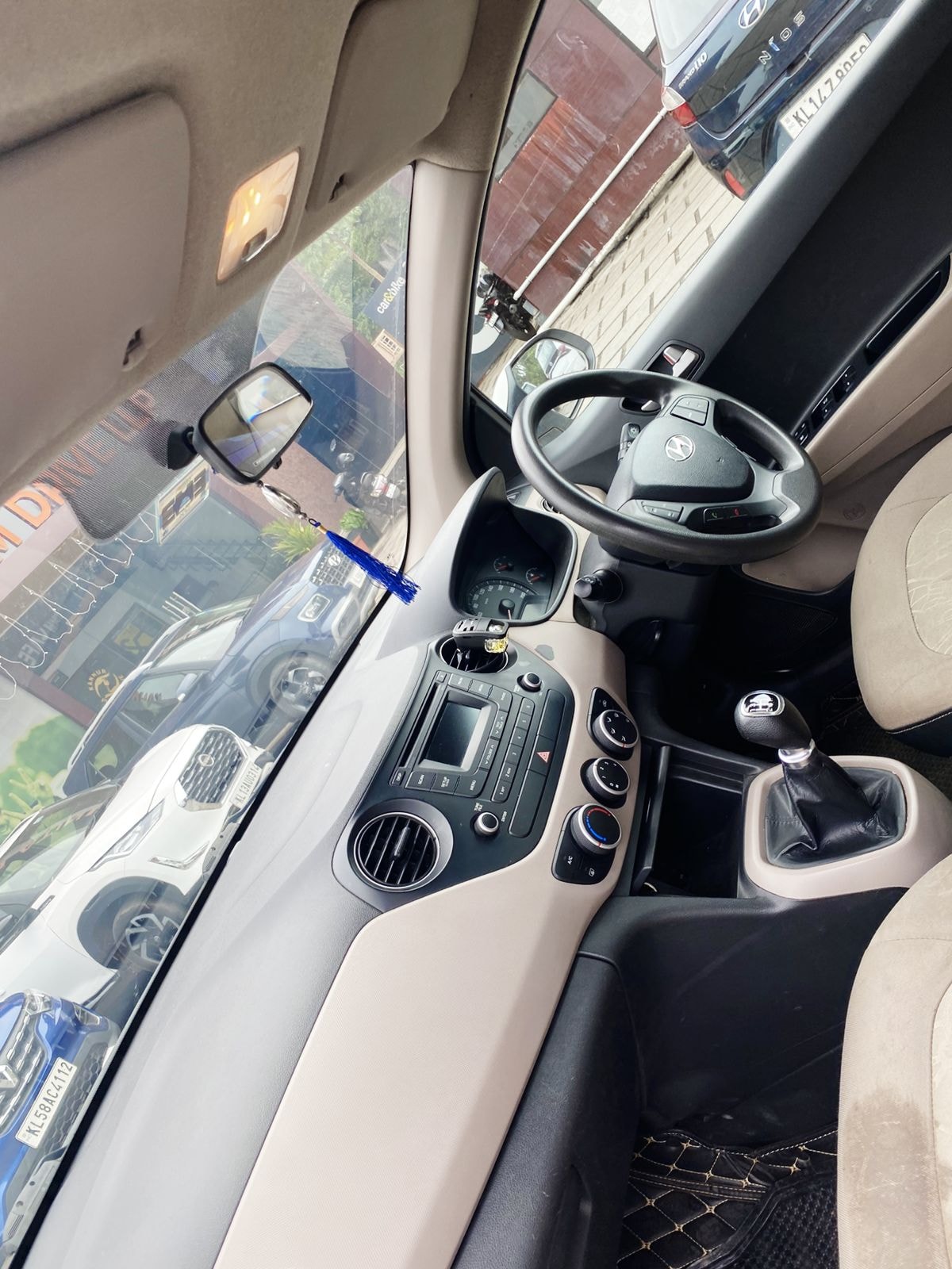 Xcent image 5 Xcent image 5