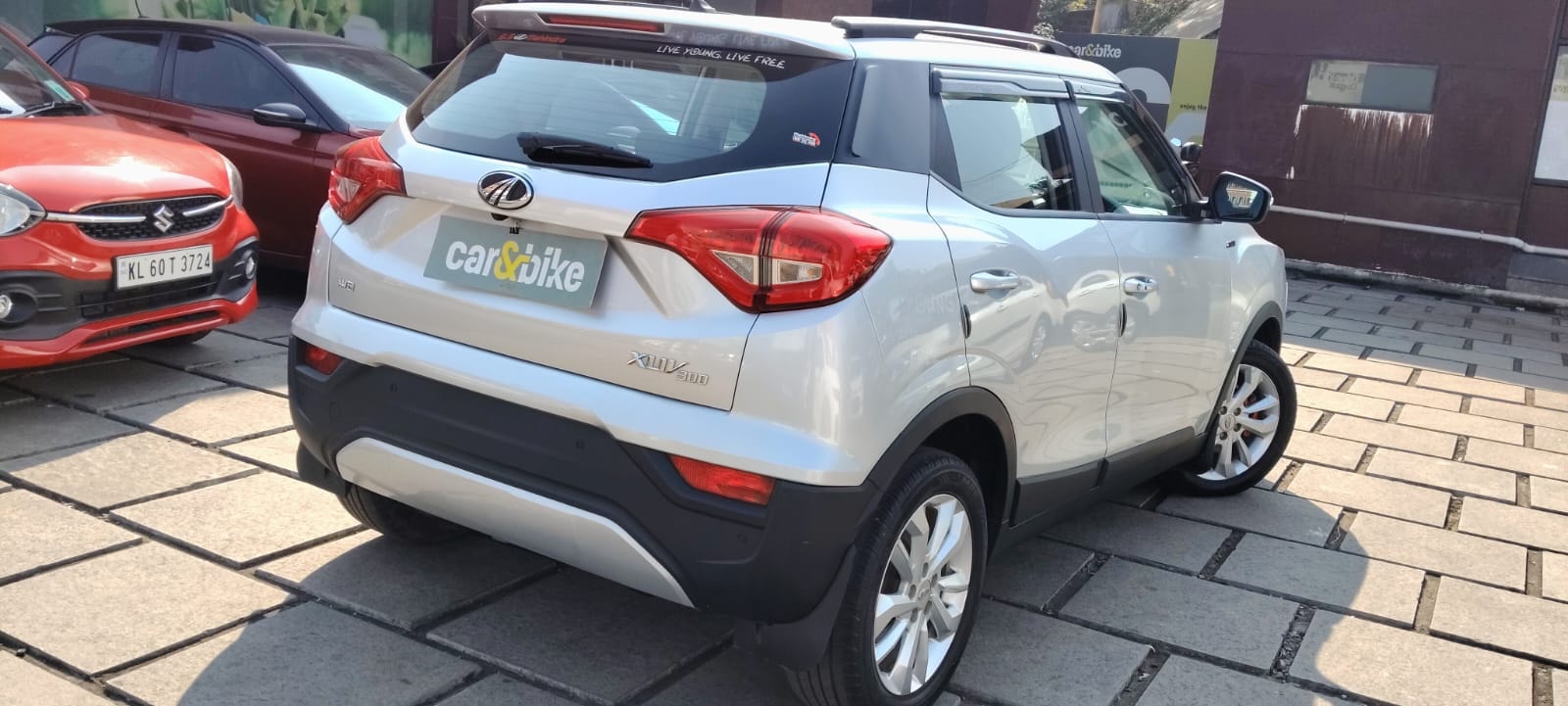 Used 2020 Mahindra XUV300 Used 2020 Mahindra XUV300