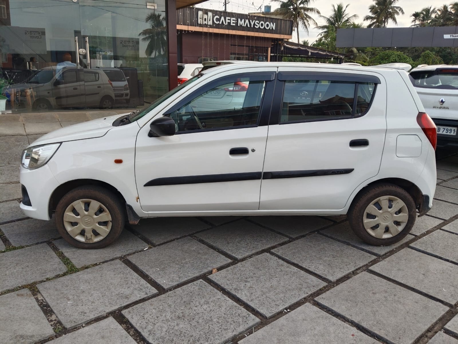 Alto K10 image 2 Alto K10 image 2