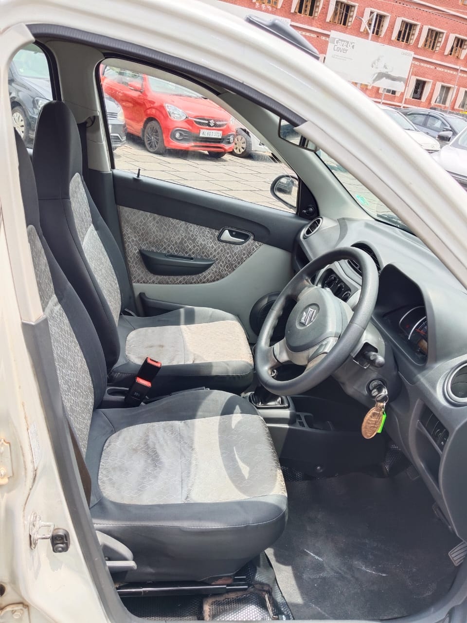 Alto 800 image 14 Alto 800 image 14