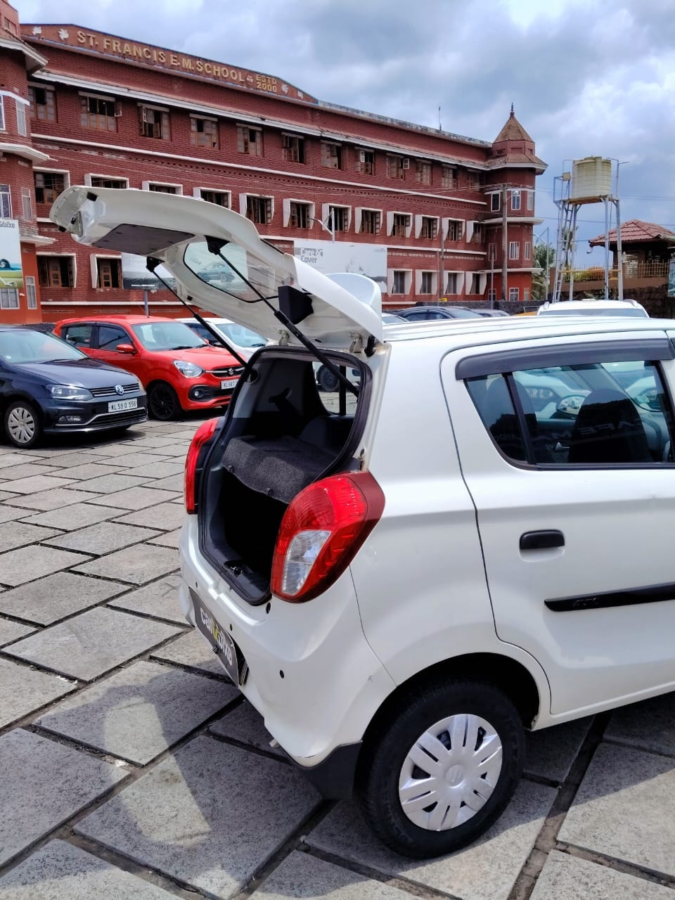 Alto 800 image 10 Alto 800 image 10